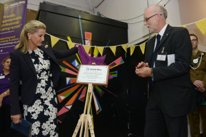 HRH revealing the plaque